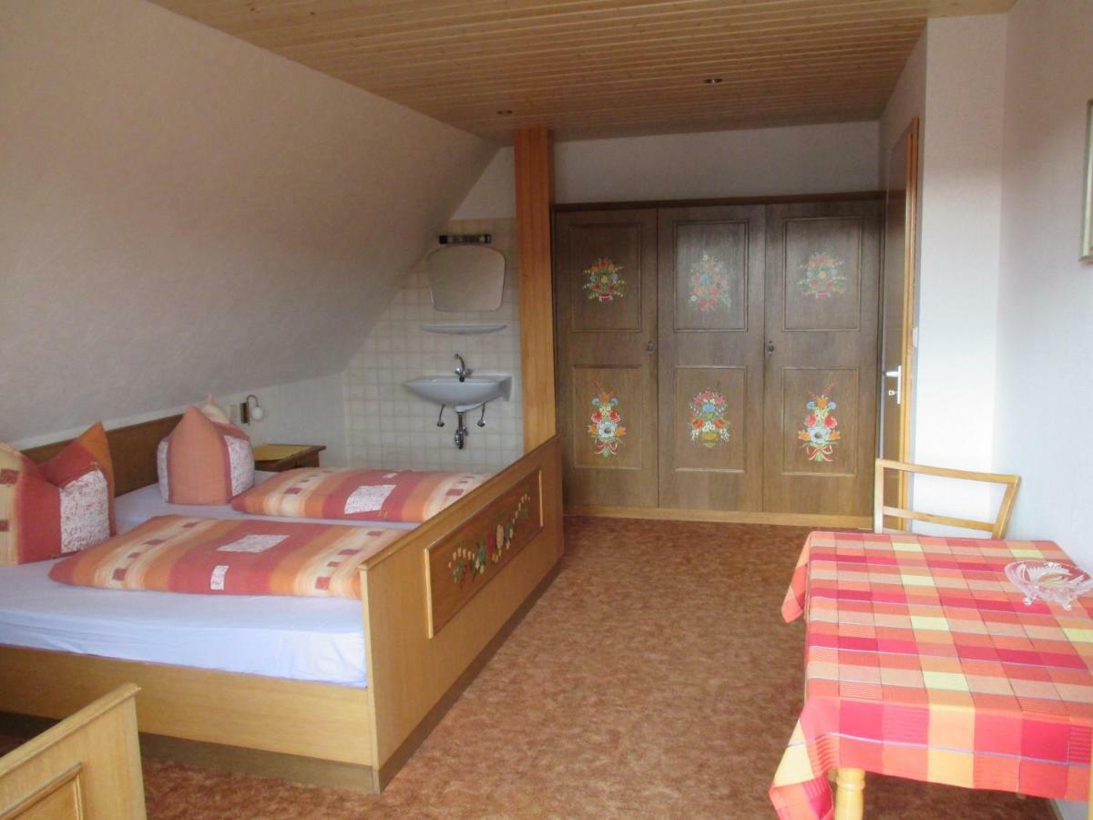 Haus Erlenmoos Apartment ซางต์ เกออร์เกน อิม ชวาร์ซวาล์ด ภายนอก รูปภาพ